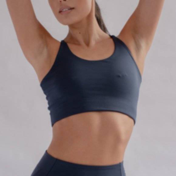 girlfriend collective Other - GIRLFRIEND COLLECTIVE Cleo Workout Sports Bra Midnight NWT